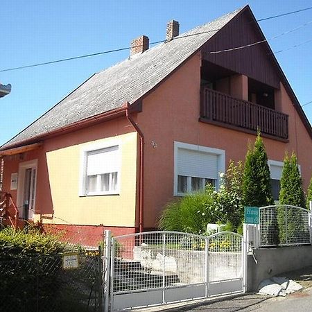 Apartment In Fonyod/Balaton 18580 ห้อง รูปภาพ