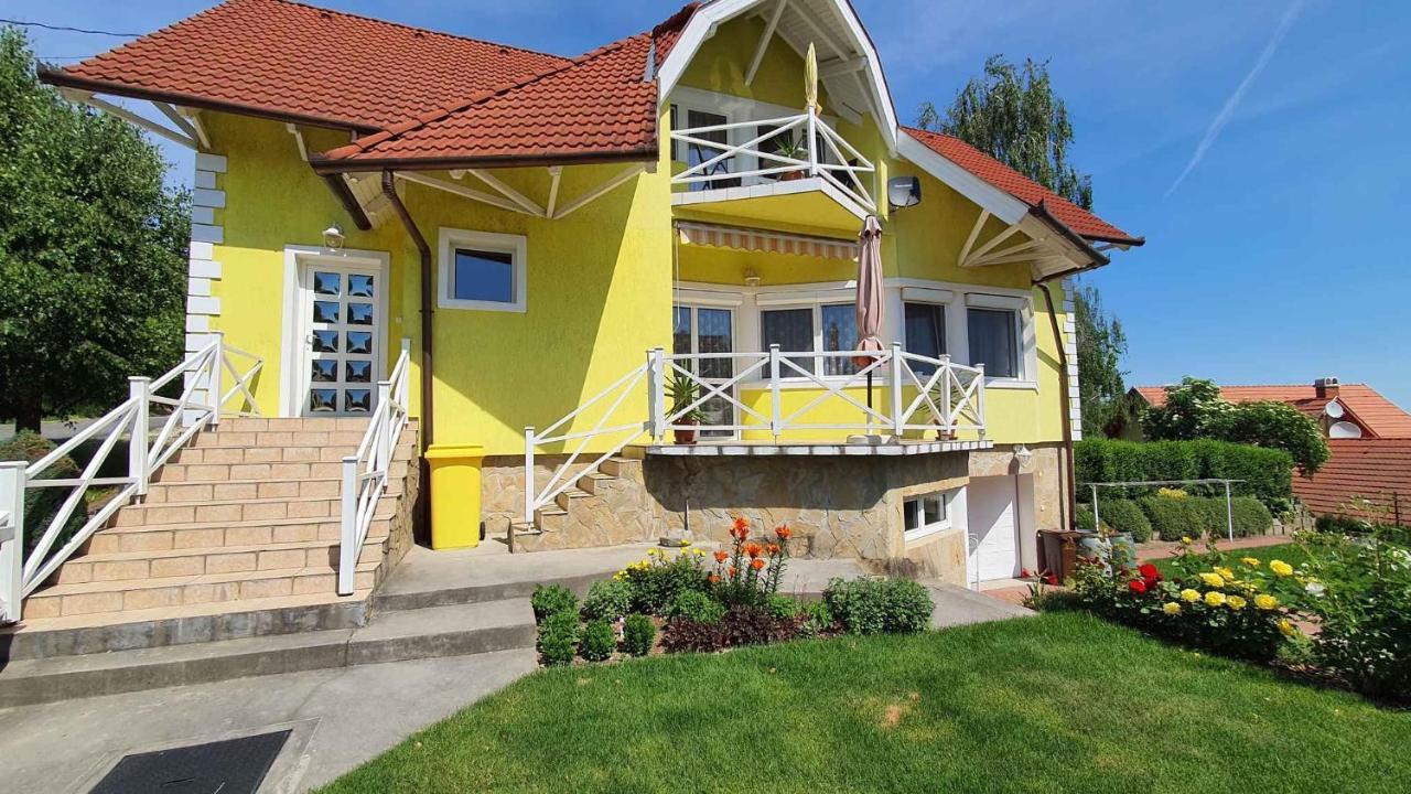 Apartment In Fonyod/Balaton 18580 ภายนอก รูปภาพ