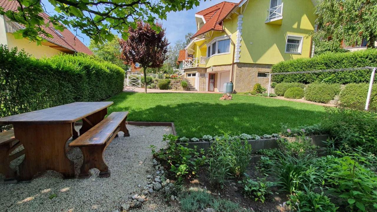 Apartment In Fonyod/Balaton 18580 ภายนอก รูปภาพ