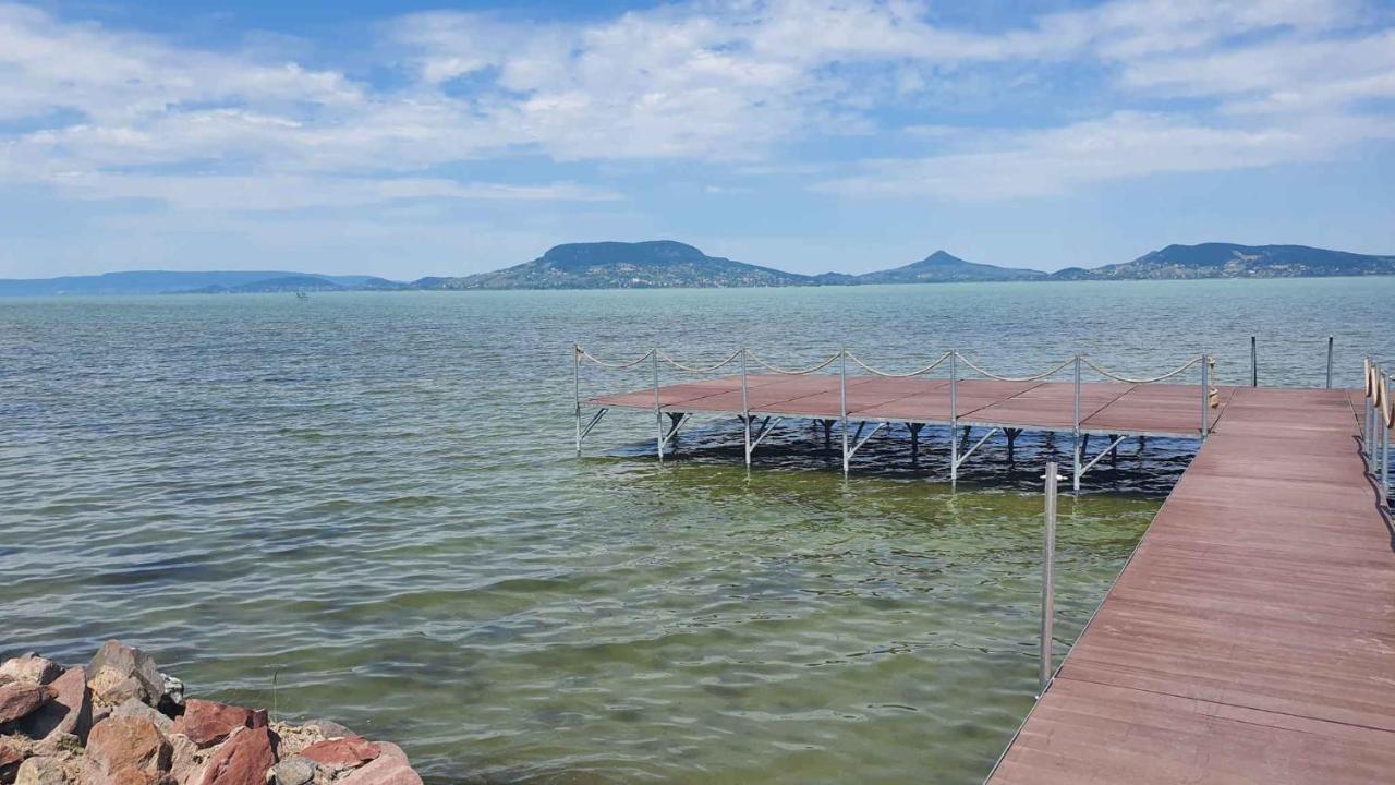 Apartment In Fonyod/Balaton 18580 ภายนอก รูปภาพ