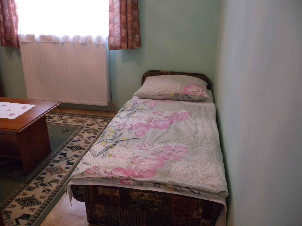 Apartment In Fonyod/Balaton 18580 ภายนอก รูปภาพ